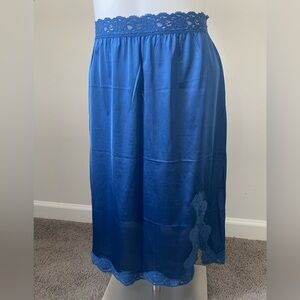 Vassarette Royal Blue Slip Skirt
